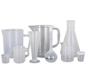 坤巴塞屁眼里塑料量杯量筒采用全新塑胶原料制作，适用于实验、厨房、烘焙、酒店、学校等不同行业的测量需要，塑料材质不易破损，经济实惠。